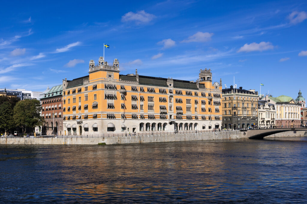 230904 Rosenbad 1 Nytt stöd för el- och gasdrivna lastbilar – 2030 kommenterar regeringens beslut