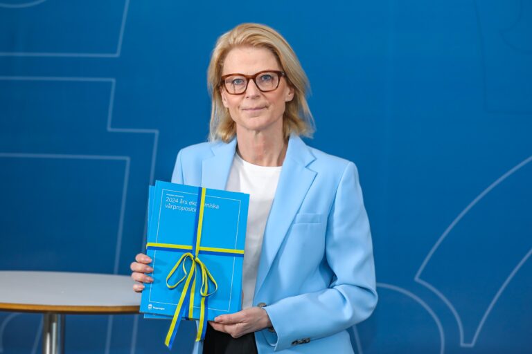 240415 Elisabeth Svantesson AD Vårbudgeten: 2030-målen finns snart bara i fantasin