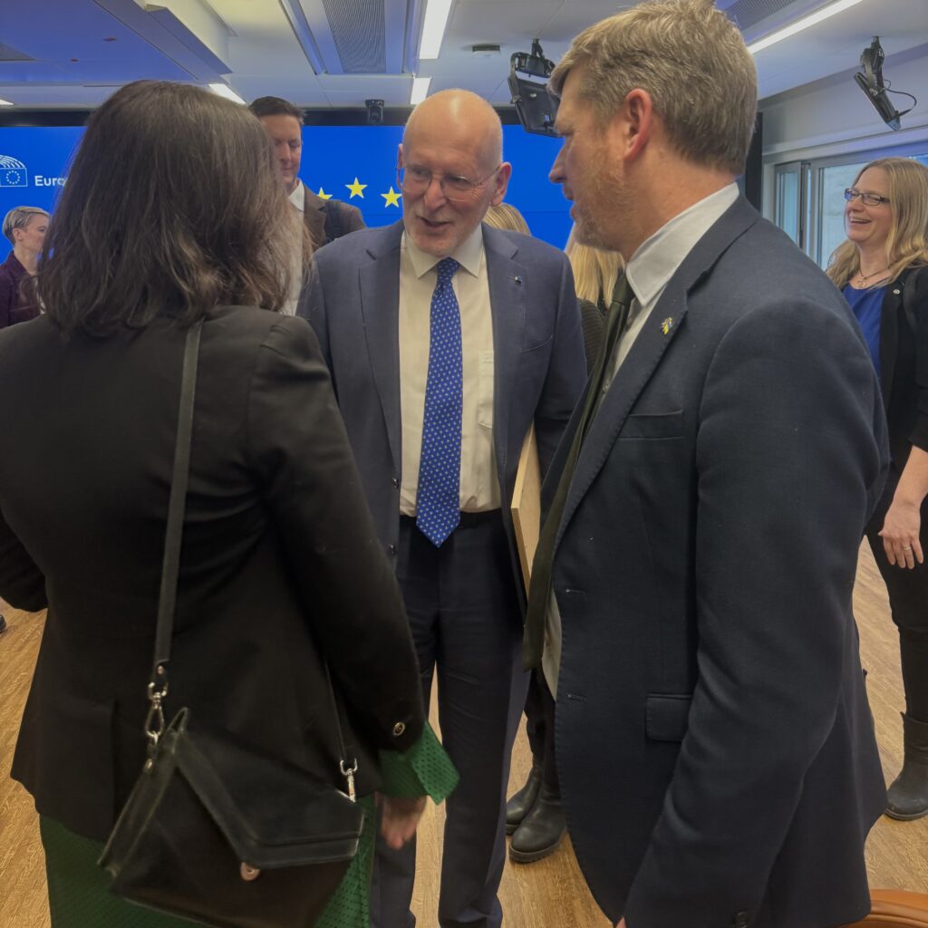 2 Till minne av Jakob Lagercrantz